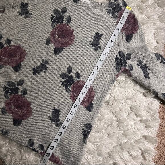 Lucky Brand Floral Gray Pullover Sweater Size M - Picture 8 of 8